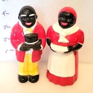 Salt & pepper shakers